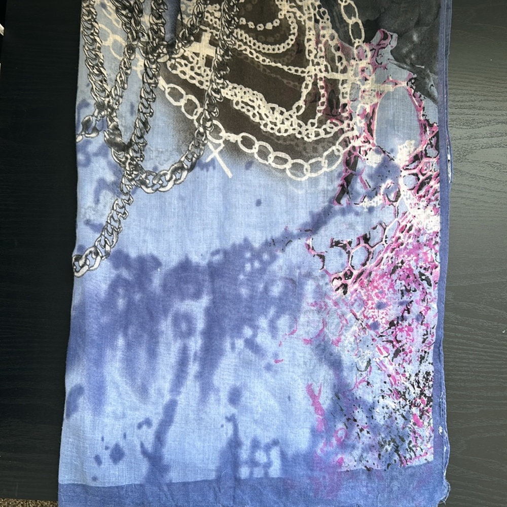 Scarf/wrap - Picture 4 of 5
